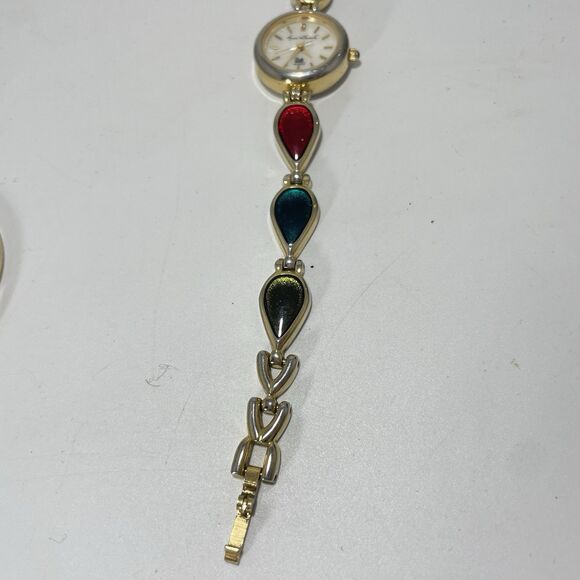 Gloria Vanderbilt Women’s Watch MOP Dial Teardrop Gem Band Quartz - Not Running - Picture 3 of 12